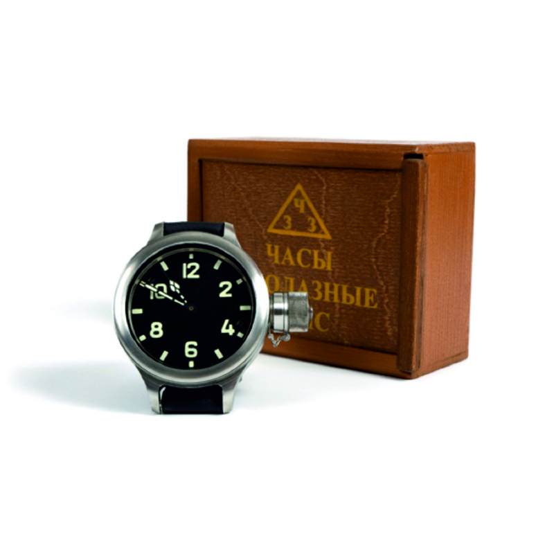 Водолазные часы типа 192 ЧС История этих часов уходит в далёкие 50-е годы, когда завод получил заказ от Министерства Обороны СССР на изготовление служебных часов для водолазов.