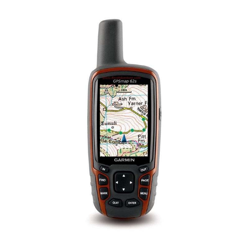 Туристический навигатор Garmin GPSMAP 62s Прочный и водонепроницаемый прибор GPSMAP 62s использует антенну quad helix для надежного приема спутниковых сигналов и высокоскоростное соединение USB.